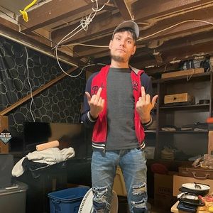 Meet your Posher, Johnny